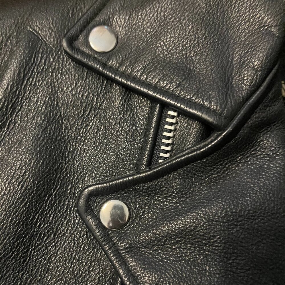 Vintage leather motorcycle jacket - Picture 10 of 10